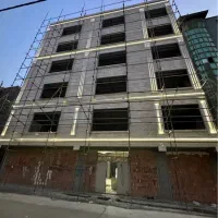 آپارتمان۳۵۰متری مرکزشهرمیدان ساعت روبروبانک صادرات