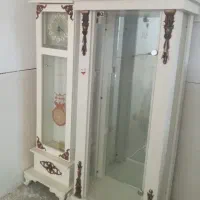 بوفه وساعت