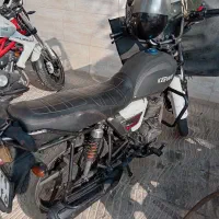 موتور سیکلت کی وی 150 انژکتوری