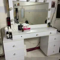 میز آیینه آرایشگاه
