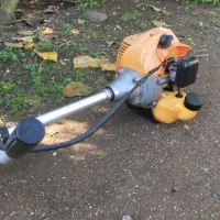 علفزن|ابزارآلات|لیسار, |دیوار