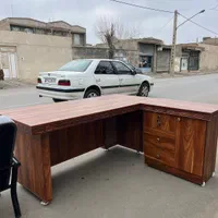 میز مدیریت ال ۱۸۰ در ۸۰ با صندلی مدیریتی سام صفر|مبلمان اداری|میاندوآب, |دیوار