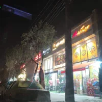 اجاره مغازه ۱۵۰ متری میدان لاکانی