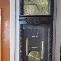 ساعت دیواری .بسیار شیک