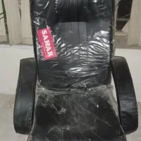 فروش صندلی مدیریتی و انتظار، میز مدیریتی در حد نو