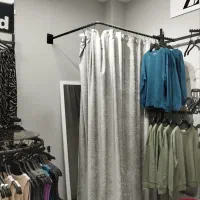 تمامی وسایل لباس فروشی در اطلس|فروشگاه و مغازه|اردبیل, |دیوار