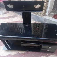میز تلوزیون شیشه ای