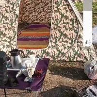چادر مسافرتی و منبع آب