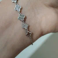 دستبند و انگشتر نقره|جواهرات|رباط‌کریم, رباط‌کریم|دیوار