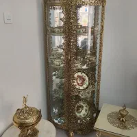 بوفه برنجی سنگین و خوش نقش|بوفه، ویترین، کنسول|کرج, ساماندهی|دیوار