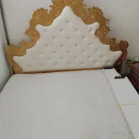 تخت خواب دو نفره باتشک