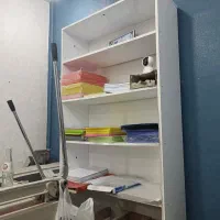 قفسه کتاب و لوازم تحریر