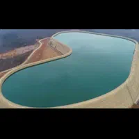 اببندی استخر با عایق نانو .رفع نمزدگی دائم