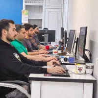 استخدام پشتیبان فنی هاستینگ