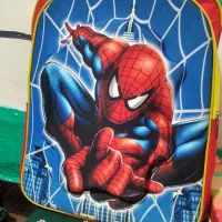 کوله پشتی مدرسه