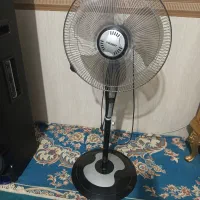 پنکه ایستاده