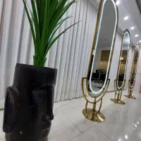 آینه ایستاده