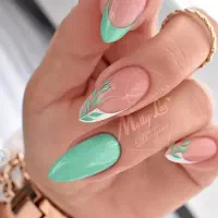 تخفیف ویژه خدمات ناخن