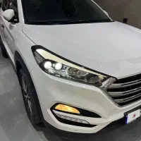 توسان ۲۰۱۷ بیرنگ بی نقطه