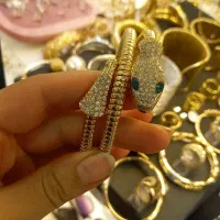 بدلیجات و اکسسوری در اصفهان