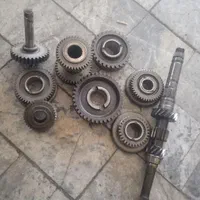 گیربکس استوک ضمانتی|قطعات یدکی و لوازم جانبی|بروجرد, |دیوار