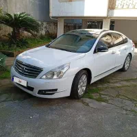 نیسان تینا سفید فول مدل ۹۰با برگه کارشناسی رنگ