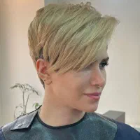 خدمات کوتاهی  ۲۵۰-۳۵۰|خدمات آرایشگری و زیبایی|شاهین‌شهر, عطار|دیوار