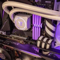 اسمبل.تعمیر.سرویس کیس و لپ تاپ