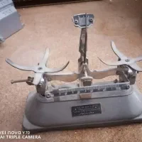 ترازو عتیقه گرمی مثقال کش