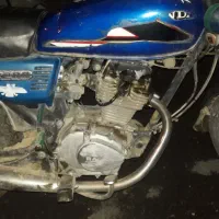 متور سی جی صد بیست پنج پلاک ملی مدل هشتاد دو