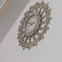 ساعت نگین فیروزه ای کاملا سالم برای جهیزیه بوده