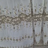 یک عدد پرده ۹ متری