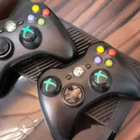 ایکس باکس xbox 360 پانصد گیگ دو دسته super slim|کنسول، بازی ویدئویی و آنلاین|اصفهان, بهارستان|دیوار