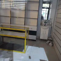 ویترین آلومینیوم شیشه ایی