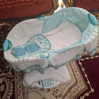 گهواره برقی|اسباب و اثاث بچه|شیراز, میانرود|دیوار