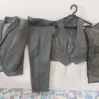 کت وشلوار بچگانه