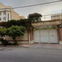 تاپ-لوکیشن-پاسداران-550-متر-تک-مالک