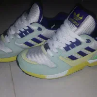 کتونی زدایکس zx مغزپسته ی سایز 42.5