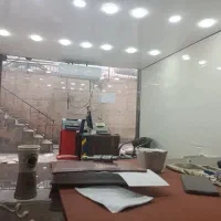 کار در فروشگاه لوازم ایمنی