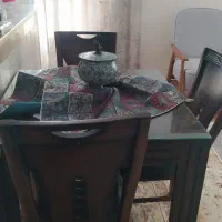 میز غذا خوری چهار نفره