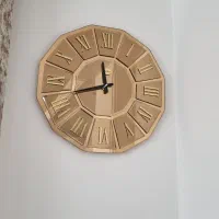 ساعت دیواری