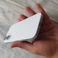 Iphone 16 normal  در حد نو بدون خط خش