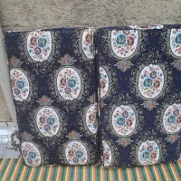 پشتی. تکیه با ابر فشرده. بزرگ