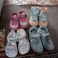 چهارجفت کفش بچگانه کارکرده تمیز|کفش و لباس بچه|زرند, |دیوار