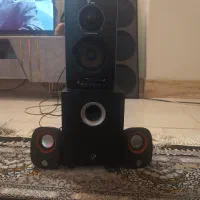 اسپیکر برای کامپیوتر و اتاق مجردی