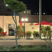 پیتزا زن پارویی( سبک ناپولیتن)