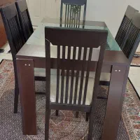 میز ناهار خوری هشت نفره