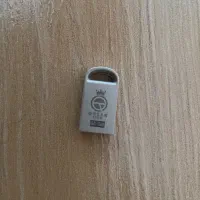 فلش ۶۴ گیگ نو