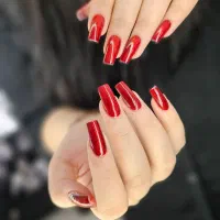 کاشت ناخن و خدمات آموزش