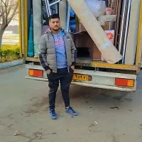 اسباب کشی منزل با مدیریت رضا شیرازی